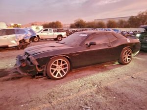 Dodge Challenger SXT 3.6L 6 2013