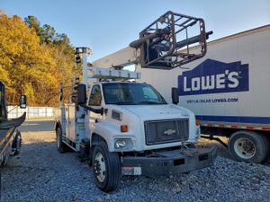 Chevrolet C/K 7500 C7C042 7.8L 6 2007