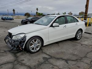 Mercedes-Benz C 250 1.8L 4 2013