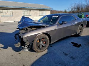 Dodge Challenger SXT 3.6L 6 2013