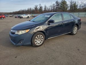Toyota Camry HYBRID 2.5L 4 2014