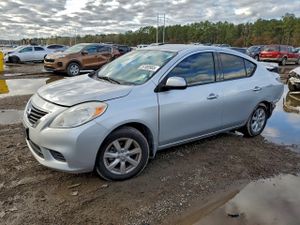 Nissan Versa S 1.6L 4 2014