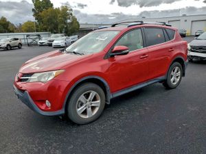 Toyota Rav4 XLE 2.5L 4 2013