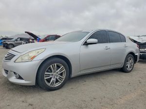 Infiniti G37 3.7L 6 2013