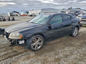 Dodge Avenger SE 2.4L 4 2014