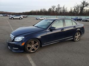 Mercedes-Benz C 300 4MATIC 3.0L 6 2011