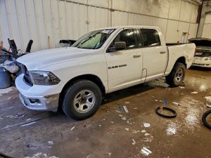 Dodge RAM SLT 5.7L 8 2012