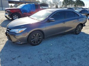 Toyota Camry LE 2.5L 4 2015