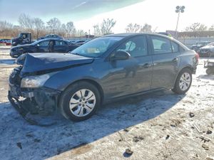 Chevrolet Cruze LS 1.8L 4 2013