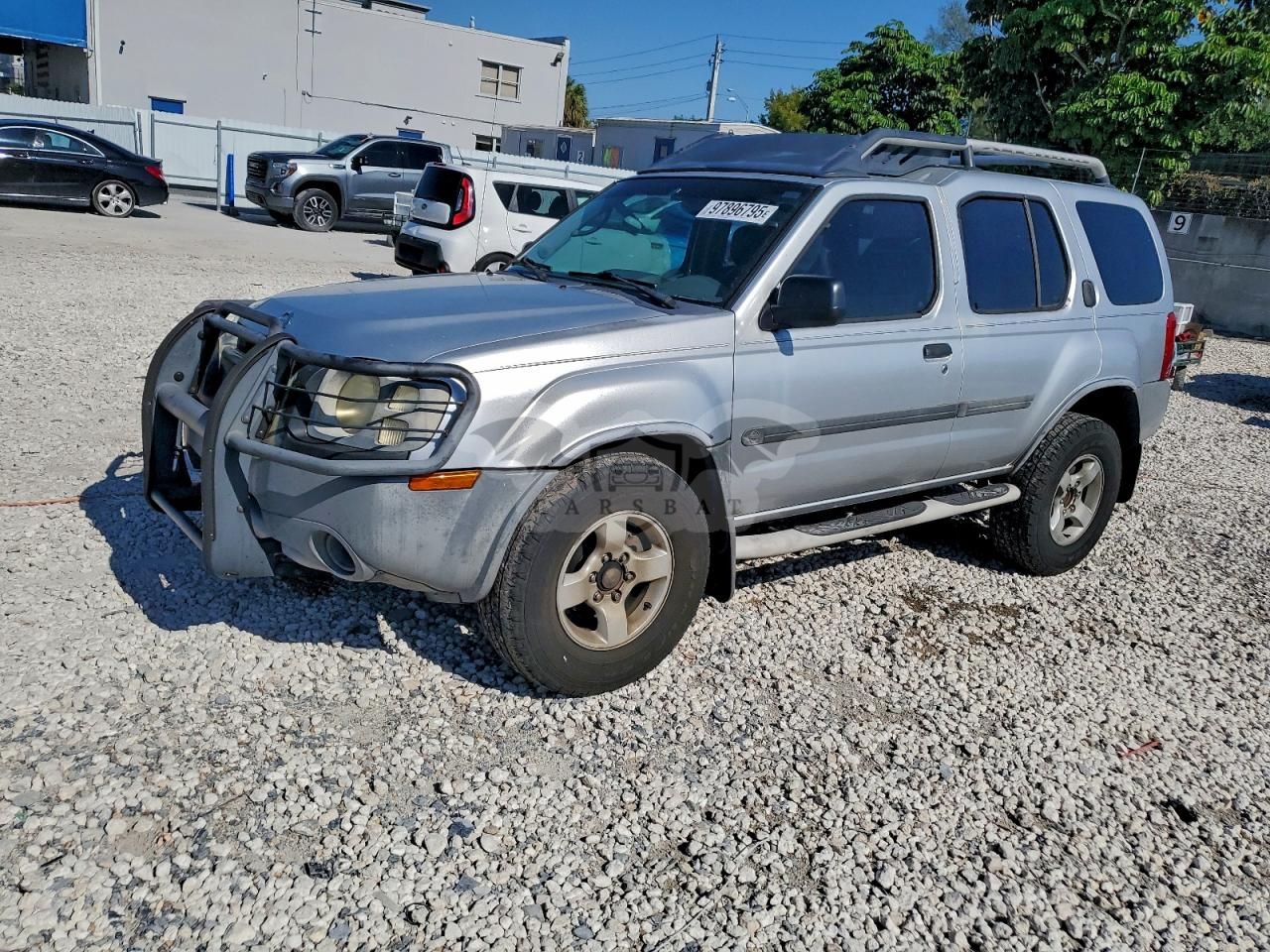 Nissan Xterra XE 3.3L 6 2004