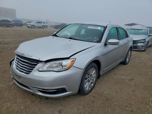 Chrysler 200 LX 2.4L 4 2012