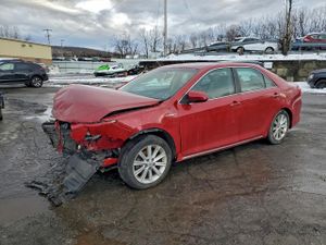 Toyota Camry HYBRID 2.5L 4 2012