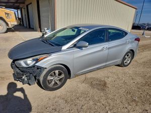 Hyundai Elantra SE 1.8L 4 2014
