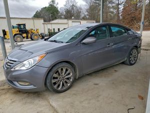 Hyundai Sonata SE 2.4L 4 2011