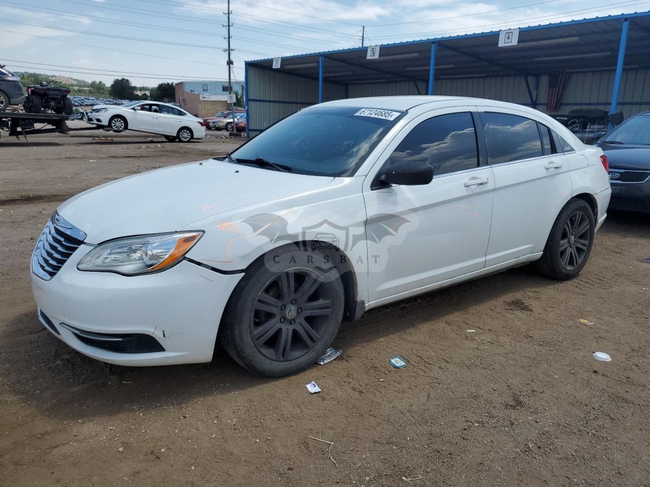 Chrysler 200 LX 2.4L 4 2013