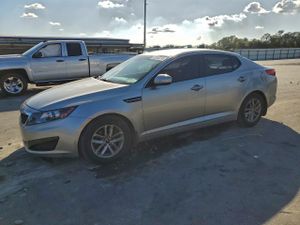 Kia Optima LX 2.4L 4 2011