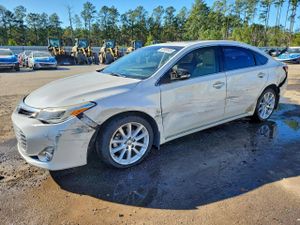 Toyota Avalon XLE 3.5L 6 2015