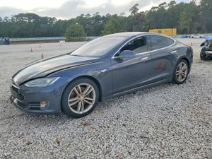 Tesla Model S 70D 2015
