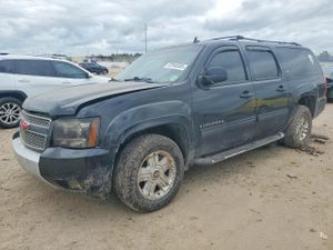 Chevrolet Suburban C1500 LT 5.3L 8 2011