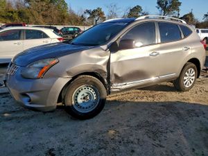 Nissan Rogue S 2.5L 4 2015