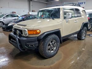 Toyota FJ Cruiser 4.0L 6 2013