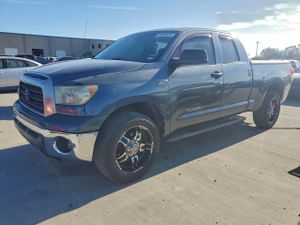 Toyota Tundra DOUBLE CAB SR5 5.7L 8 2007
