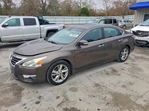 Nissan Altima 2.5 2.5L 4 2015