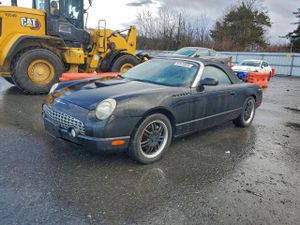 Ford Thunderbird 3.9L 8 2002