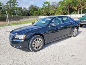Chrysler 300C 5.7L 8 2013