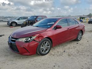 Toyota Camry LE 2.5L 4 2015