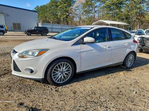 Ford Focus TITANIUM 2.0L 4 2013