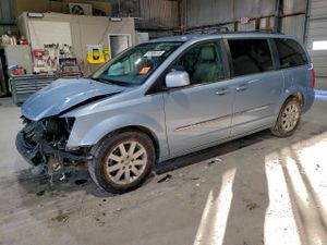 Chrysler Town & Country TOURING 3.6L 6 2013
