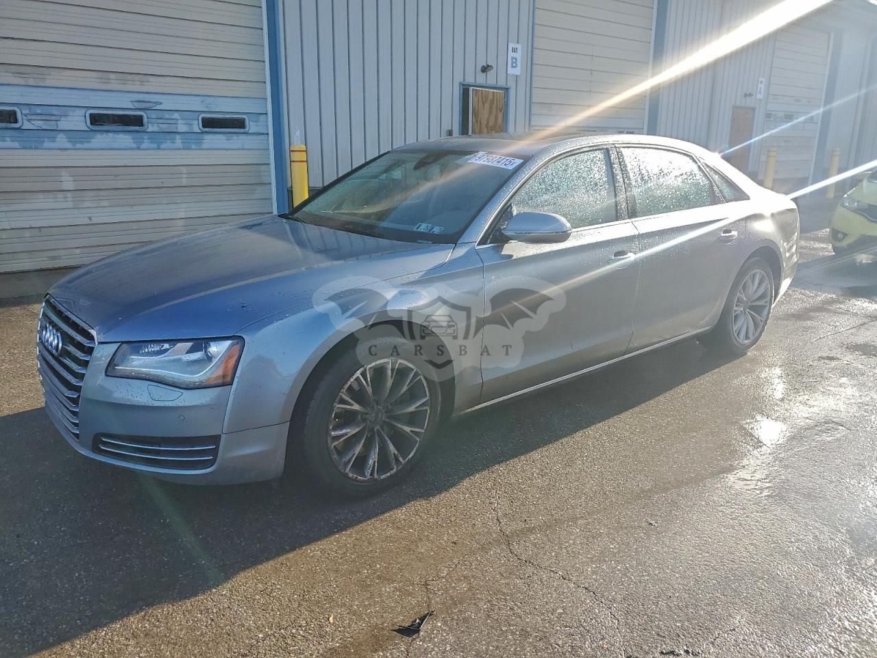Audi A8 L QUATTRO 4.2L 8 2012