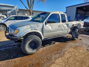 Toyota Tacoma XTRACAB 3.4L 6 2003