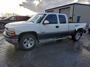 Chevrolet Silverado 1500 K1500 4.8L 8 2001