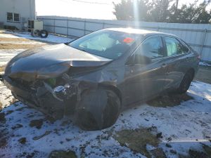 Toyota Camry LE 2.5L 4 2015