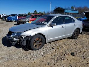 Ford Fusion SE 2.5L 4 2010