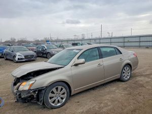 Toyota Avalon XL 3.5L 6 2005