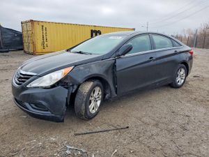 Hyundai Sonata GLS 2.4L 4 2013