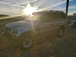 Mitsubishi Montero LS 3.5L 6 1997