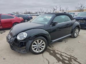 Volkswagen Beetle 2.0L 4 2013