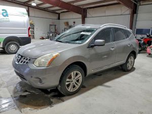 Nissan Rogue S 2.5L 4 2013