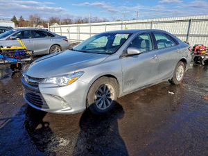 Toyota Camry LE 2.5L 4 2015