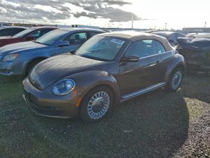 Volkswagen Beetle 1.8T 1.8L 4 2015