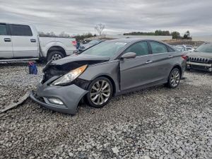 Hyundai Sonata SE 2.4L 4 2012
