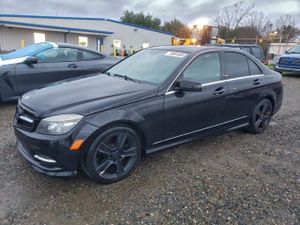 Mercedes-Benz C 300 3.0L 6 2011