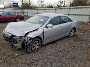 Toyota Camry BASE 2.5L 4 2010