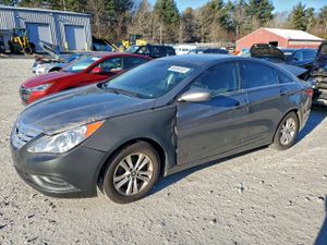 Hyundai Sonata GLS 2.4L 4 2013