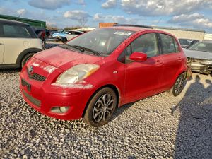 Toyota Yaris 1.5L 4 2011