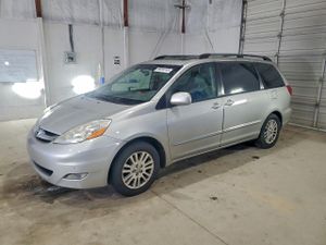 Toyota Sienna XLE 3.5L 6 2008